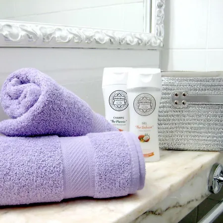 Malibu Con Campo De Tennis Y Piscina Con Solarium Апартаменты *