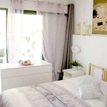 Malibu Con Campo De Tennis Y Piscina Con Solarium Апартаменты Пуэрто Рико