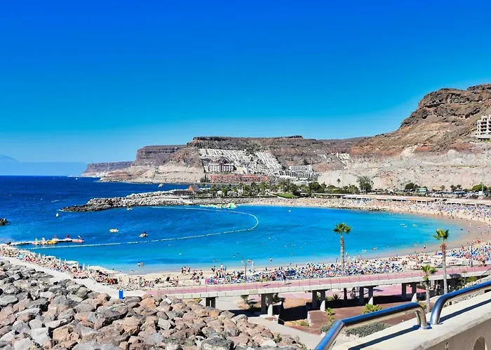 Malibu Con Campo De Tennis Y Piscina Con Solarium דירה *