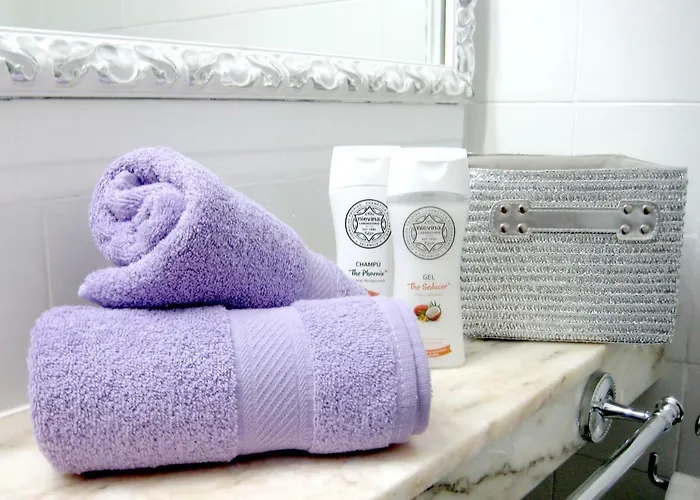 Malibu Con Campo De Tennis Y Piscina Con Solarium דירה *