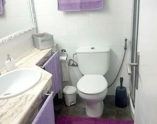 Malibu Con Campo De Tennis Y Piscina Con Solarium